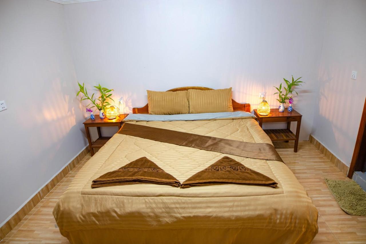 Tropical Villa Siem Reap Buitenkant foto